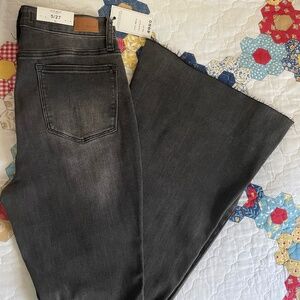 Judy blue Super Flare